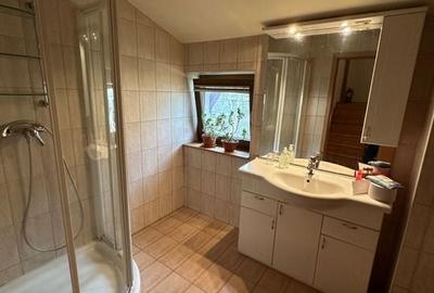 Casă / Vilă cu 6 camere în zona  Calea Aradului - 37