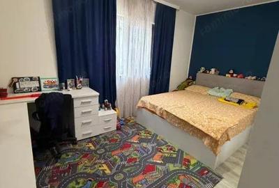 Apartament cu 3 camere semidecomandat în Central - 4