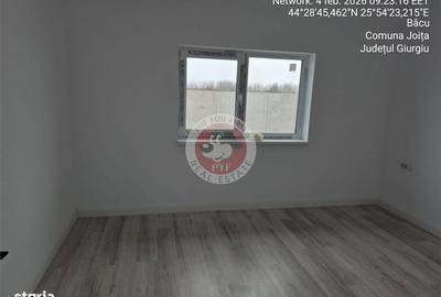 Casă cu 3 camere decomandat în Joița