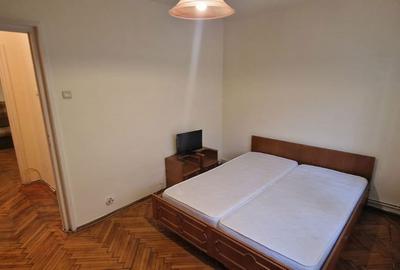 Apartament cu 2 camere semidecomandat în Centrul Civic - 1