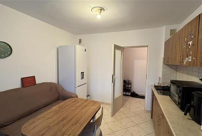 Apartament cu 2 camere semidecomandat, mobilat în Zorilor - 3