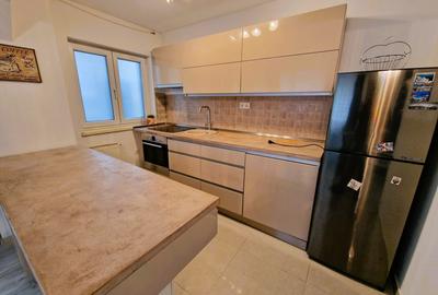 Apartament cu 3 camere semidecomandat, mobilat în Bună Ziua - 3