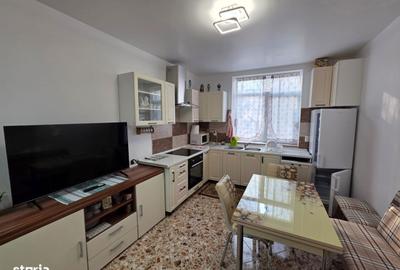 Apartament cu 3 camere decomandat în Central - 1