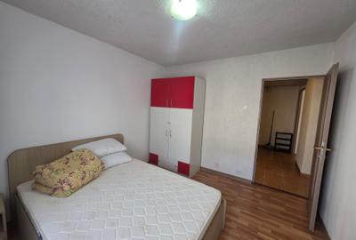 Inchiriez apartament 3 camere central - 10