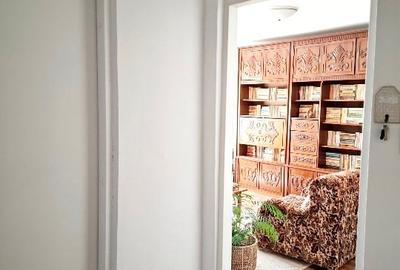 A 3 camere zona Mercur - 12