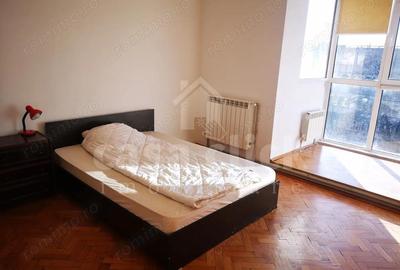 Apartament spa?ios, decomandat, mobilat ?i utilat, zona ultracentrala Spicul - 2