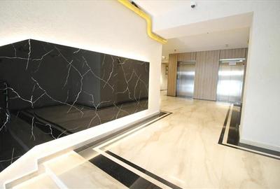 Bloc nou - langa Universitatea Bacovia - 2 camere - mobilat si utilat nou - 16