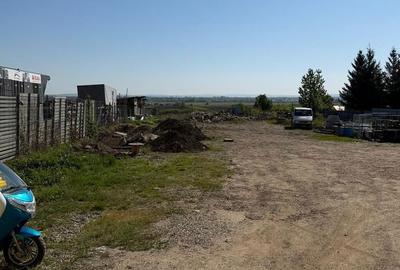 Teren de 5500 mp, în Mărgineni - 8