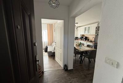 Apartament cu 3 camere semidecomandat în Central - 16