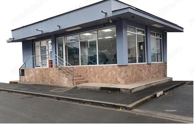 Spațiu comercial, de 100 mp, în Central