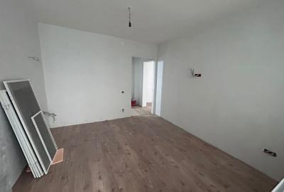 Apartament cu 3 camere semidecomandat în Hristo Botev - 3