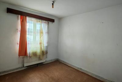Apartament 2 camere,parter,semidecomandat,zona Coca Cola - 5