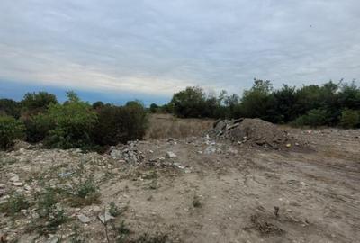 Teren intravilan, 3.063 mp, str.Merilor, zona in dezvolta - 1