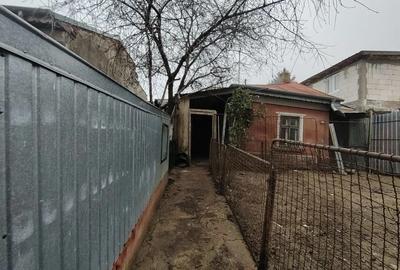 Casa batraneasca de vanzare Doamna Ghica Petricani proprietar teren 210 mp - 5