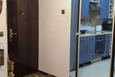 Apartament cu 3 camere decomandat în Crihala