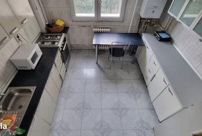 Apartament cu 4 camere decomandat în Pantelimon - 13