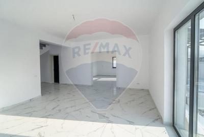 Casă cu 4 camere cu Teren 500 Mp în Vișani - 9