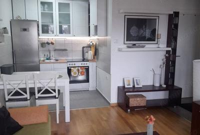 Apartament cu 2 camere decomandat în Militari