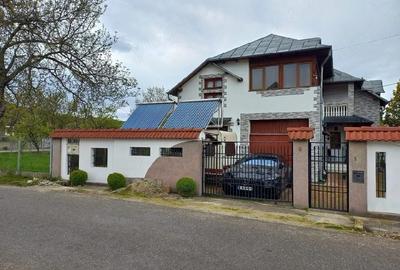 Casă cu 6 camere cu Teren 900 Mp în Pucioasa - 5