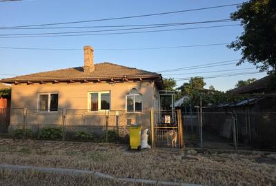 Casă individuală cu 5 camere cu Canalizare în Tuzla - 1