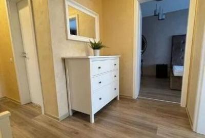 Apartament cu 2 camere decomandat în Răcădău