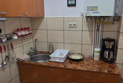Garsonieră decomandată în Central - 1