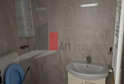 Apartament cu 3 camere decomandat în Metalurgiei - 5
