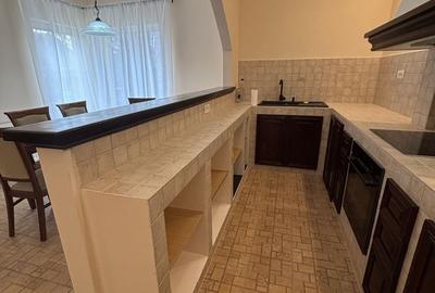 Vilă primitoare zona Modern - 8