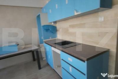 Spațiu comercial, de 130 mp, în Central - 7