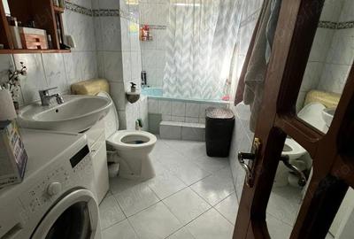 Inchiriez apartament cu 2 camere Inchiriez apartament cu 2 camere - 3