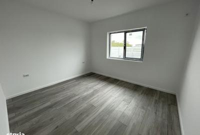 Casă cu 4 camere în Olteni - 7