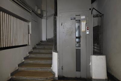 Garsonieră semidecomandată în P-ța Universității - 16