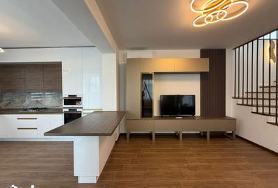 Casă cu 5 camere cu Teren 300 Mp în Tunari - 2