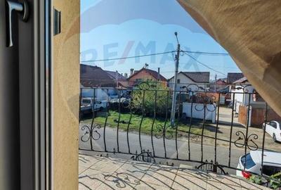 Casa / Vila cu 5 camere de vanzare - 6