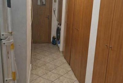 Apartament cu 3 camere decomandat în Blejoi - 1