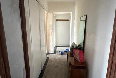 Apartament cu 3 camere semidecomandat în Central - 5