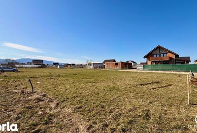 Teren de 353 mp, în Central - 4