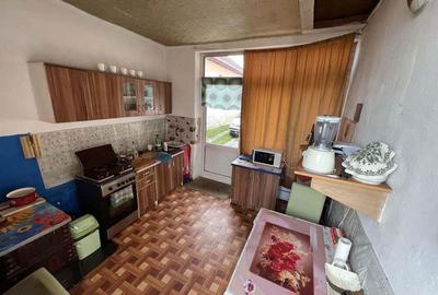 Casă cu 5 camere cu Teren 600 Mp în Totoreni - 12