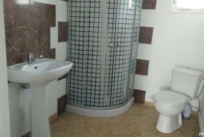 Casă cu 3 camere cu Teren 500 Mp în Predeal - 4
