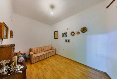 Casă cu 6 camere cu Teren 453 Mp în Central - 9