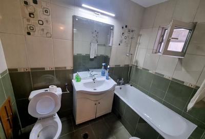 Apartament cu 3 camere decomandat, mobilat în Casa de Cultură - 12
