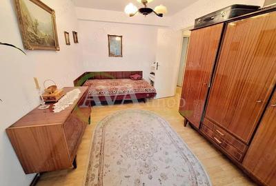 Apartament 2 camere decomandat , zona Central - 10