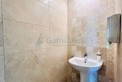 Birou, de 55 mp, în Central - 6