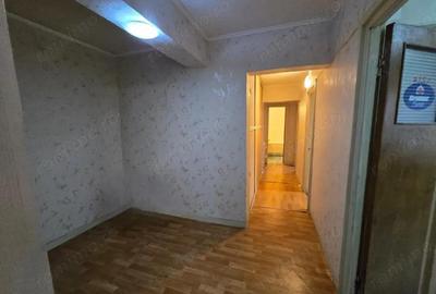 Apartament Decomandat 3 camere, Zona Nord Apartament Decomandat 3 camere, Zona Nord - 5