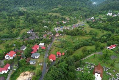 De vanzare casa din caramida cu teren zona Pensiun... - 1