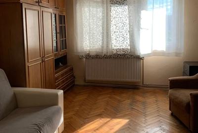 Vand ap. 2 camere, zona Lipovei - 2