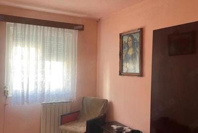 Apartament cu 3 camere semidecomandat în Central - 8