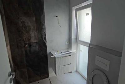 Casă cu 4 camere în Central - 3