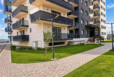 Apartament cu 2 camere semidecomandat, mobilat în Tractorul - 8