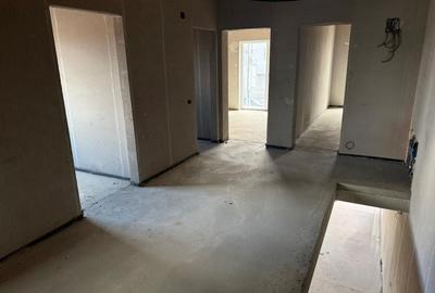 Casă cu 3 camere în Dumbrăvița - 2